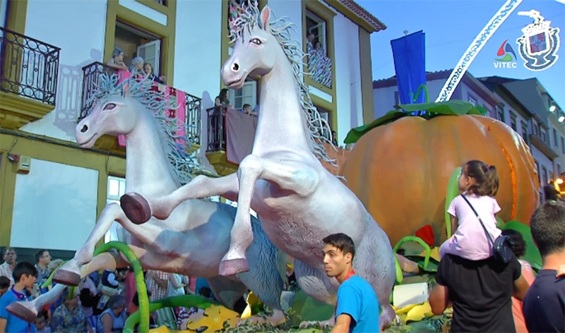 Desfile Infantil "Histórias de Agora e de Sempre" - Sanjoaninas 2015