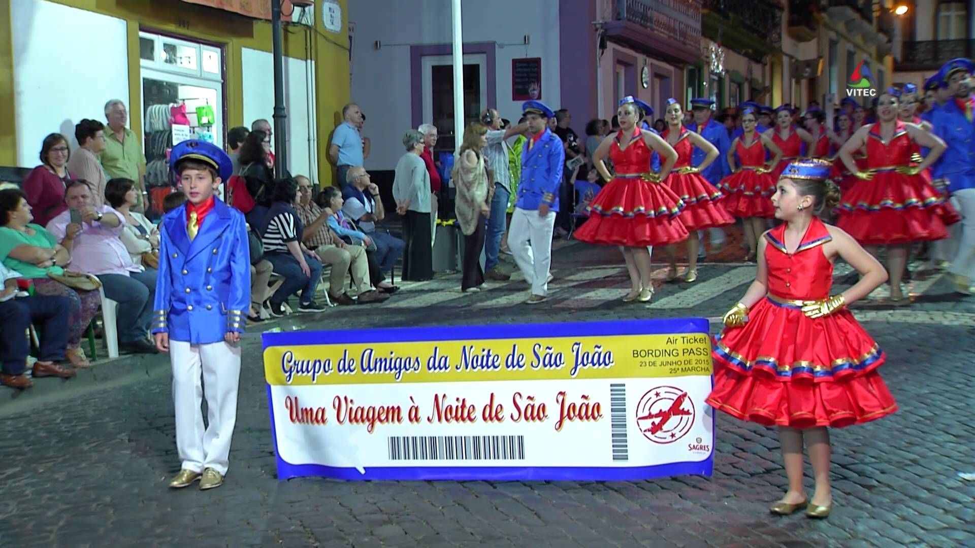 Uma Viagem à Noite de São João (Grupo de Amigos da Noite de São João) - Sanjoaninas 2015