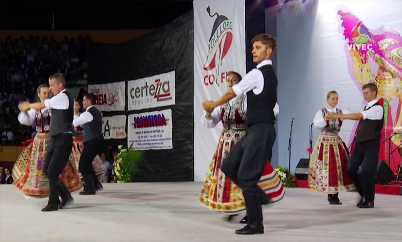 Hungria - AVAS Táncegyüttes - COFIT 2015