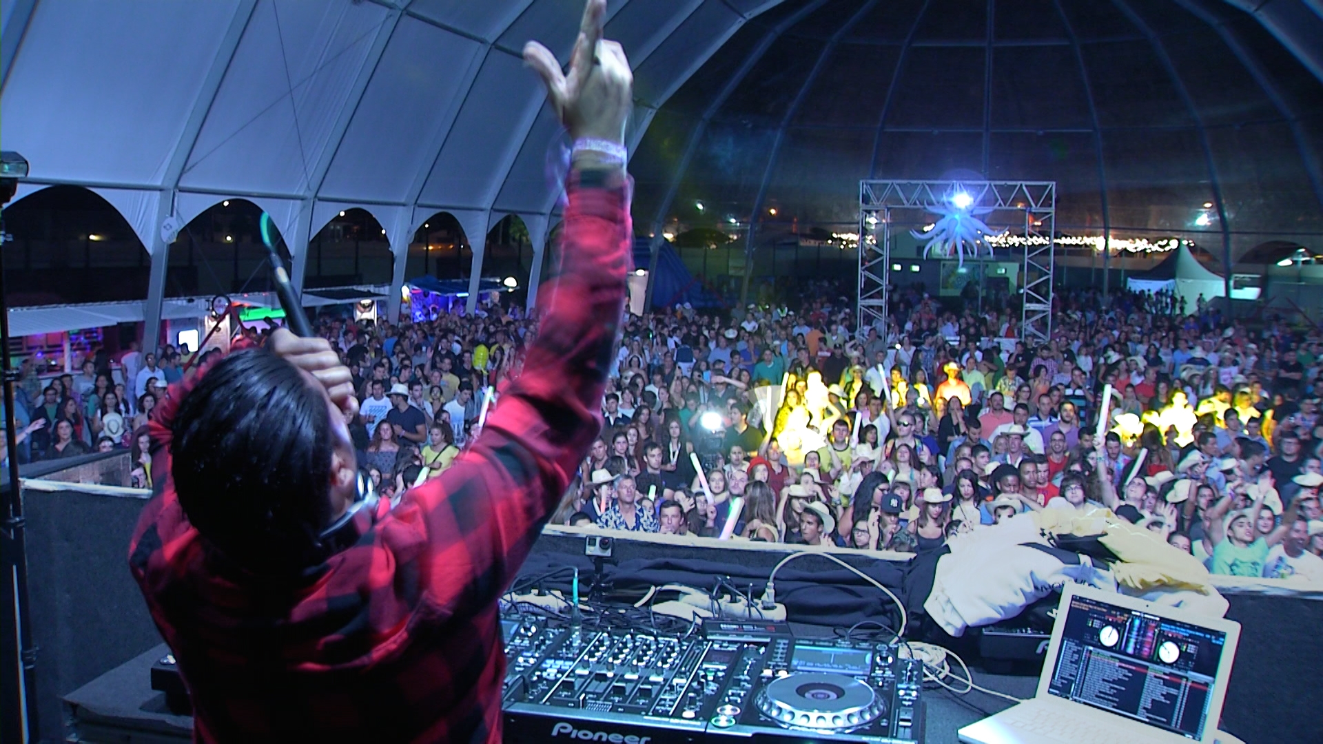 Programa Vitória, Dj Who & Paulo da Rosa e Veteranos do SC Praiense - Abraçando o Futuro 12