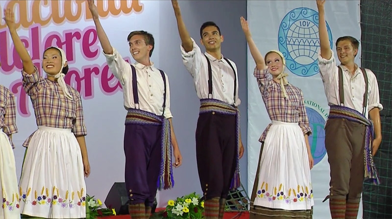 Canadá - Ensemble Folklorique Mackinaw - COFIT 2015