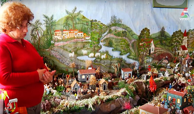 Presépio com peças artesanais - Terceira Dimensão 381