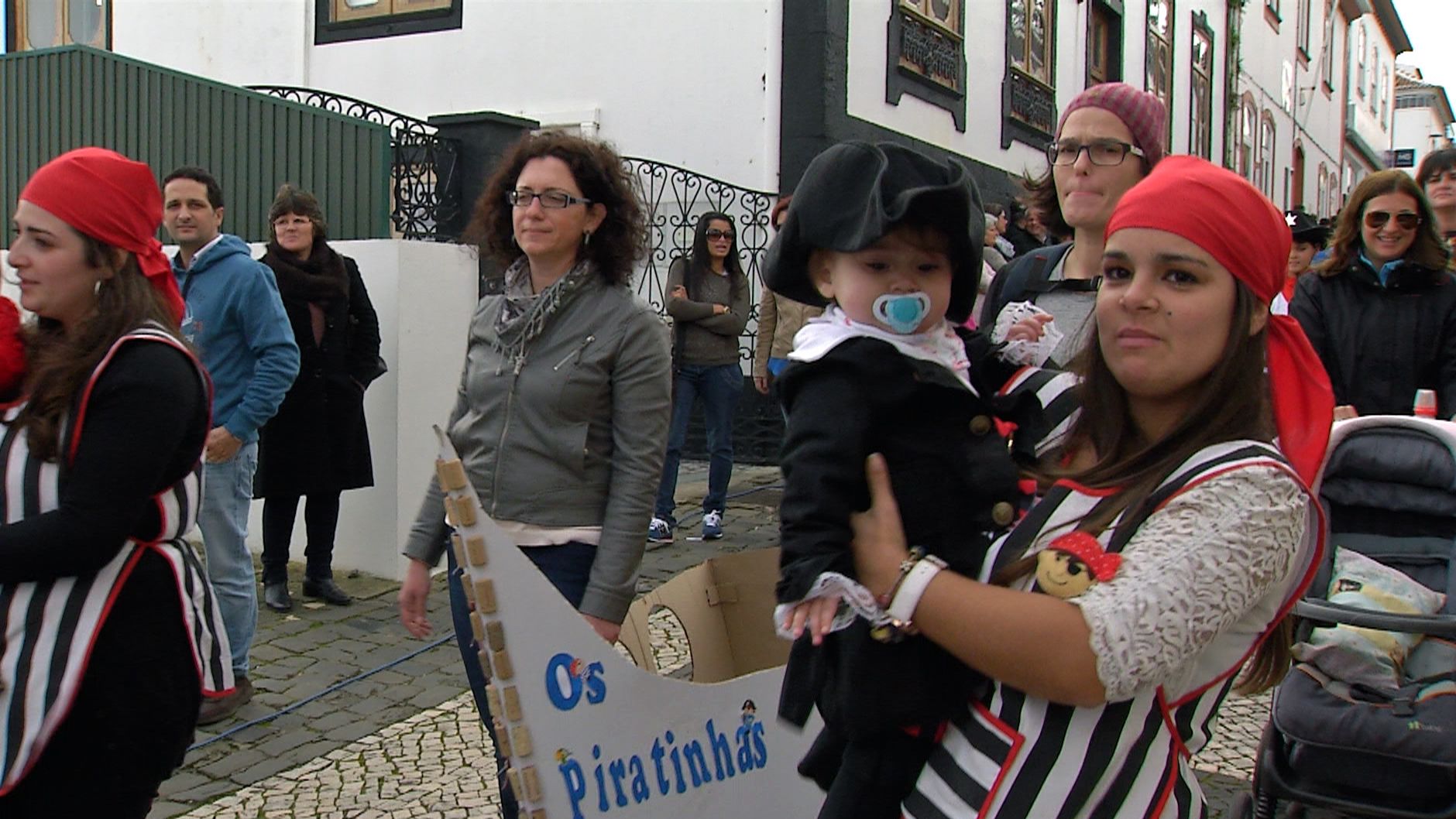 Apresentação do 1° Quadriatlo da Ilha Terceira, Desfile de Carnaval - Abraçando O Futuro 36