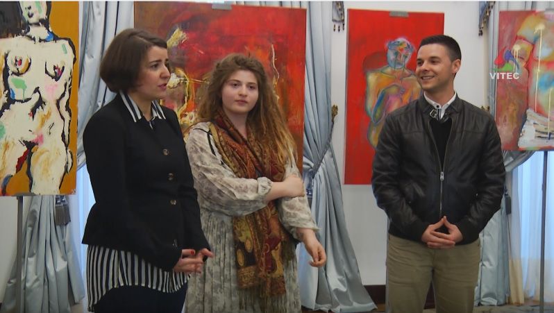 Pintura de Sofia Rocha no Angra Criativa - Terceira Dimensão 462