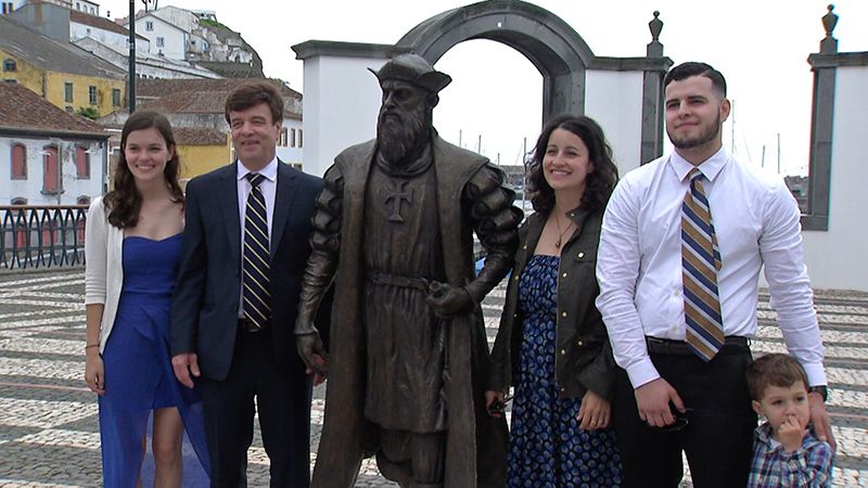 Estátua de Vasco da Gama inaugurada em Angra - Terceira Dimensão 558