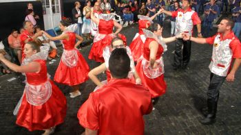 Direto da Marcha Oficial das Festas de Santa Maria Madalena 2015 - Sanjoaninas 2016