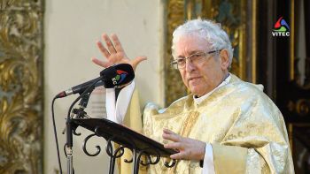 Direto da Missa do Galo com Padre Dolores a partir do Santuário da Conceição - Natal 2016