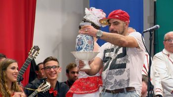 Bailinho do C.C. S. Pedro e I.C.M. dos Biscoitos - Um Barril Armadilhado - Carnaval Sénior 2017