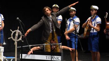 O Titanic feito nos Açores - Bailinho dos Rapazes de São Mateus e Terra Chã - Carnaval 2017