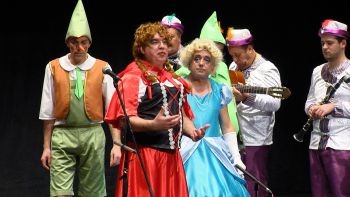 Contos de sempre – Bailinho do Grupo de Teatro S. Pedro da Ribeirinha – Carnaval 2017