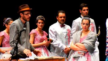 A Venda do Tio Chico - Bailinho da SFUC da Serra da Ribeirinha - Carnaval 2017