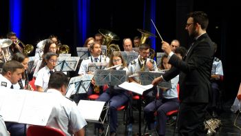 Filarmónica da Serreta e Butchers Brass Band - Terceira Dimensão 996