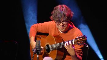 Victor Castro Trio em Serões no Teatro Angrense - Terceira Dimensão 1000