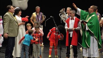 Bailinho "Os Ribeirinhenses" - O Amor é uma Cegueira - Carnaval 2018
