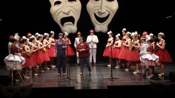 Bailinho da Juventude de São Sebastião - A Burra do Amadeu - Carnaval 2018