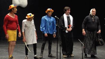 Comédia do Palhito - As minhas Duas Filhas querem namorar em dia do Carnaval - Carnaval 2018