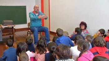 "Um conto... um amigo" - Terceira Dimensão 1097