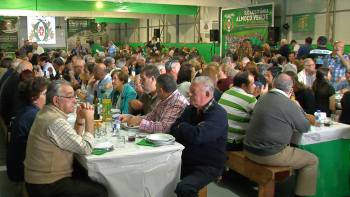 Almoço Verde homenageia equipa de futsal - Terceira Dimensão 1134