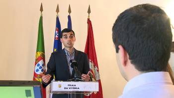Praia da Vitória promove conjunto de fóruns - InFoco 49