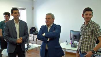 Praia Links acolhe empresas de programação - InFoco 64