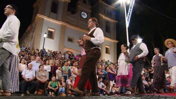 Desfilando e Bailando aos Sons do Mundo - Terceira Dimensão 1230