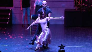 Angra vai continuar a dançar - Terceira Dimensão 1284