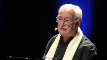 Ruy de Carvalho estreia espectáculo na Praia da Vitória - InFoco 146