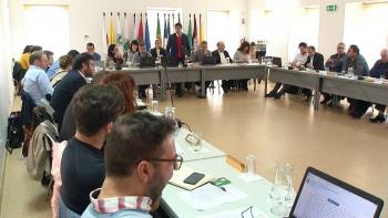 Edifícios geram discórdia na Assembleia Municipal - InFoco 179