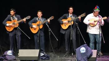 Gala Solidária com espírito académico - Terceira Dimensão 1388