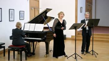 Concerto romântico em tom clássico - Terceira Dimensão 1406