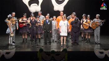 Dança de pandeiro da Casa da Ribeira - Look at the Trailer - Carnaval 2019