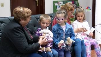 Crianças conhecem brincadeiras dos avós - Terceira Dimensão 1478