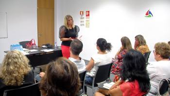 Aumenta o número de açorianos empregados - InFoco 313