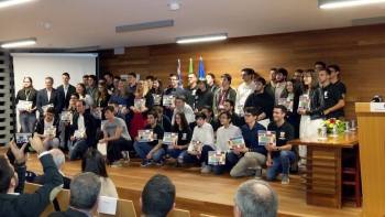 13 jovens açorianos vão a Setúbal fazer o que de melhor sabem - InFoco 348