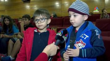 Crianças valorizam o cinema - Terceira Dimensão 1644