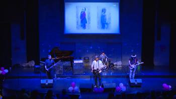 De mãos dadas na solidariedade – Terceira Dimensão 1712