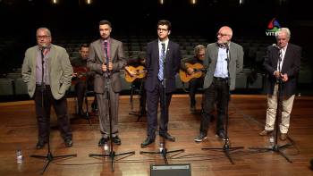 Pézinho na Praia da Vitória - Vai Ficar Tudo Bem 37