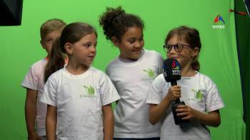 Crianças descobrem o mundo da televisão - Terceira Dimensão 1742