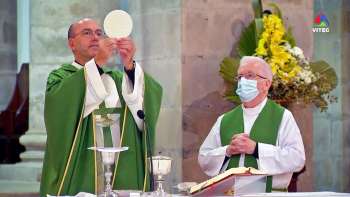 Missa na Igreja da Sé de Angra do Heroísmo, Açores