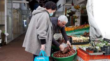 Venda de castanhas diminuiu com a pandemia – Terceira Dimensão 1819