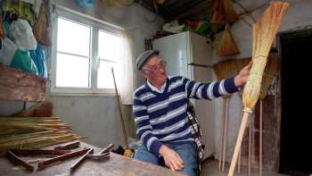 Vassouras da Terra não devem ser esquecidas - Terceira Dimensão 1827