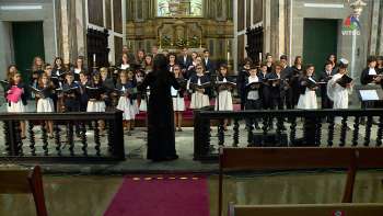 Atuação do Coro Vozes Atlantis - Terceira Dimensão Especial Natal 1838