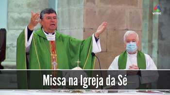 Missa na Igreja da Sé, em Angra do Heroísmo, a Catedral dos Açores