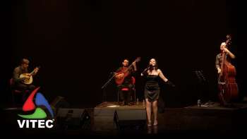 Fadista Mara Pedro no Teatro Angrense - Terceira Dimensão 2072