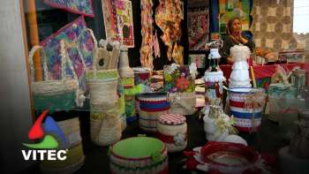 Aldevina Serpa abre loja para dar a conhecer o seu artesanato - Terceira Dimensão 2085