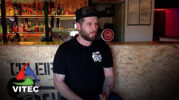 Celeiro Rock Café oferece comodidade e música ao vivo