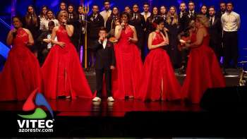 Cantar à liberdade com Fado Alado e convidados