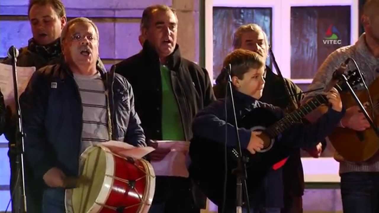 Grupo de Bailes e Cantares da Ilha Terceira - Cantar aos Reis