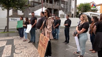 29 Funcionários da Praia Cultural serão integrados na administração pública regional