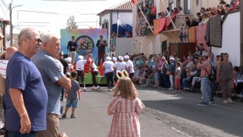 Bodo de Leite da Vila das Lajes recorda o entretenimento da RTP de outros tempos